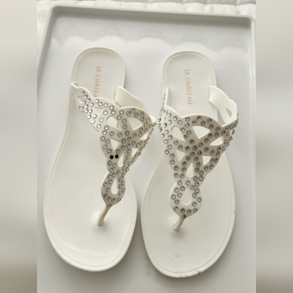 Le Chateau Flat Jelly Sandals - Picture 5 of 7